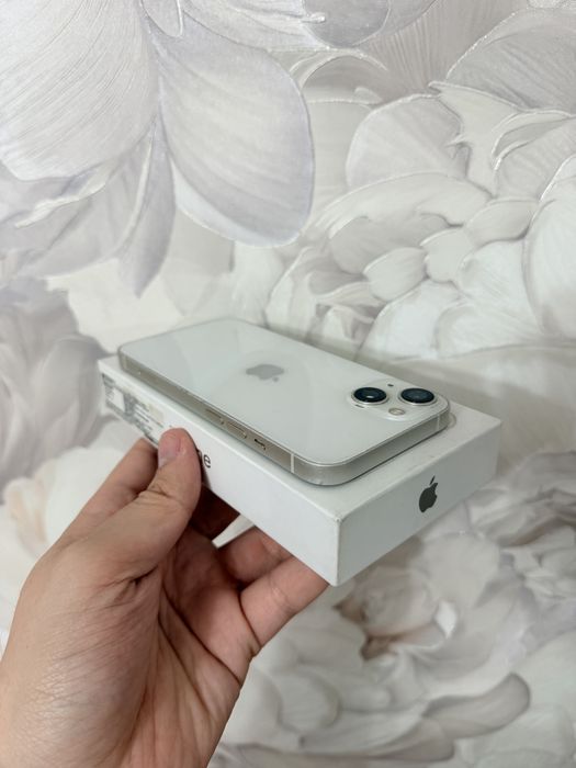 IPhone 13/128Gb - В хорошем состоянии