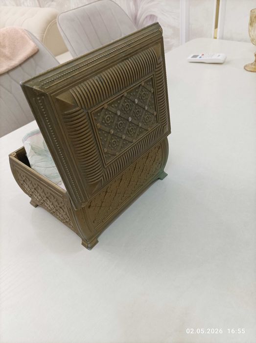 Антикварная шкатулка старинная