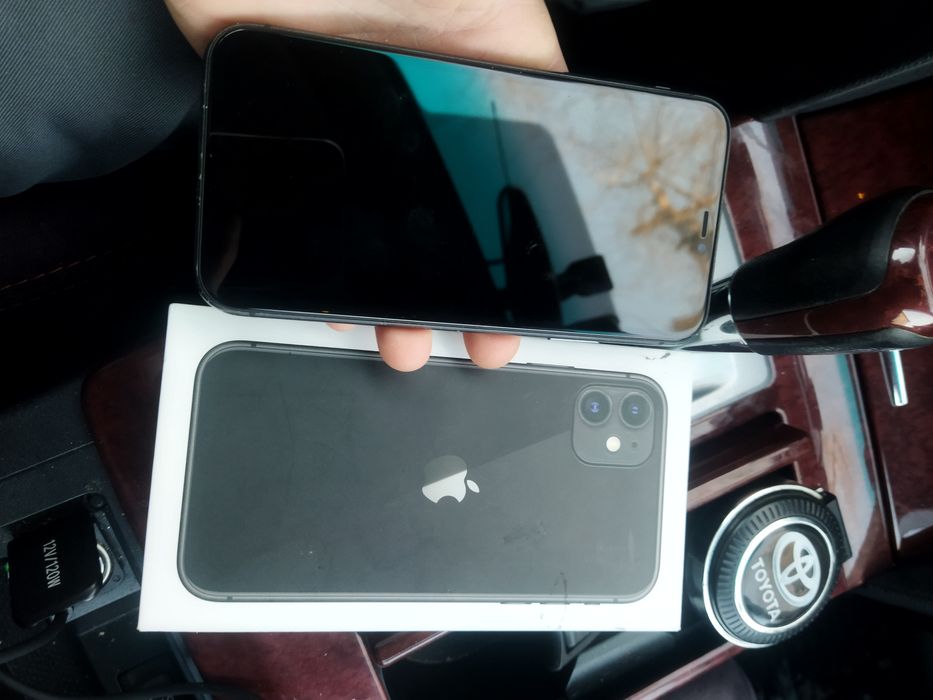 Продается iPhone 11 отличном состоянии. ЕАС качество. 64 Гб.