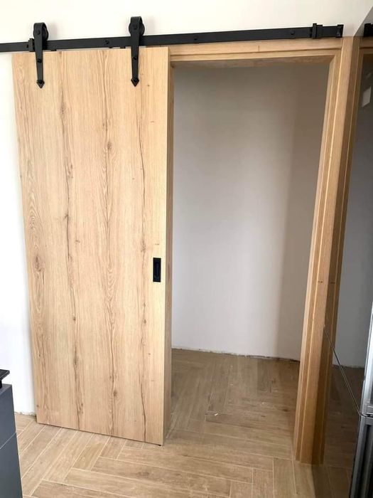 Български интериорни врати