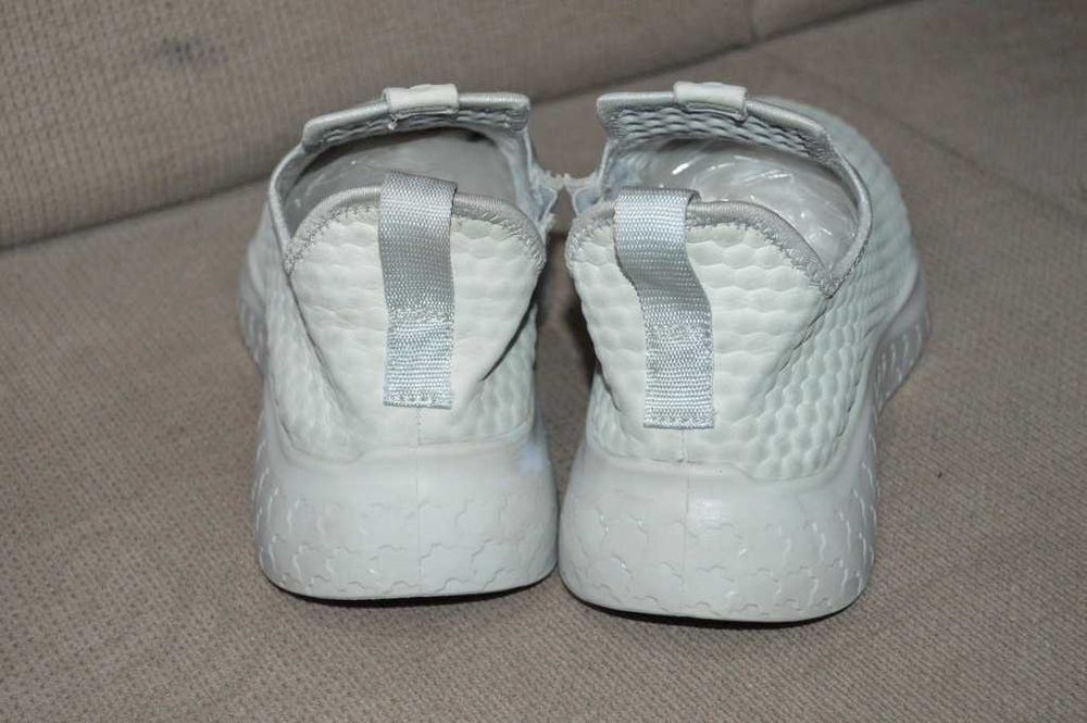 Pantofi sport Slip-On ECCO MX M – Mărimea 42 – Piele Naturală Premium