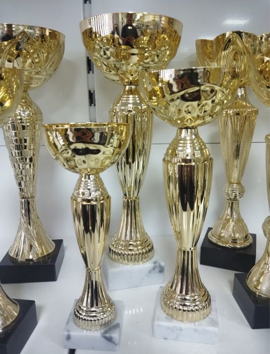 Кубок медаль статуэтка статуэтки