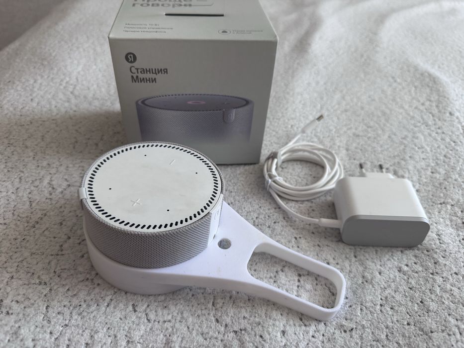 Яндекс станция Алиса