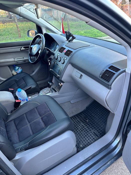 Фолцваген Тауран 1.9 105 ps