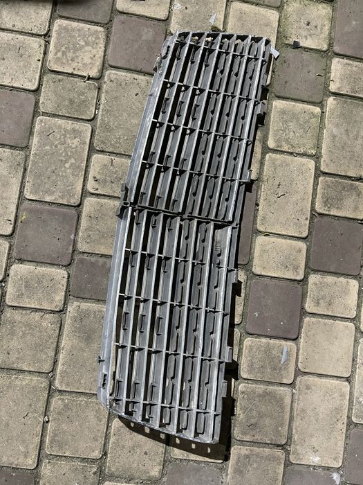 Решетки от мерседес 140 кабан