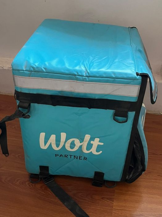 Продам сумеу Wolt
