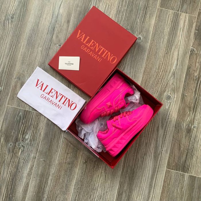 Valentino дамски кецове - 37,38,40