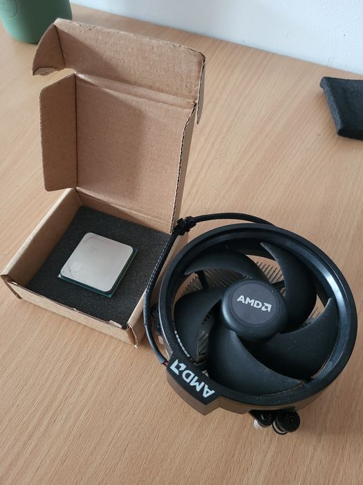 Procesor Ryzen 5 1600 + cooler Wraith