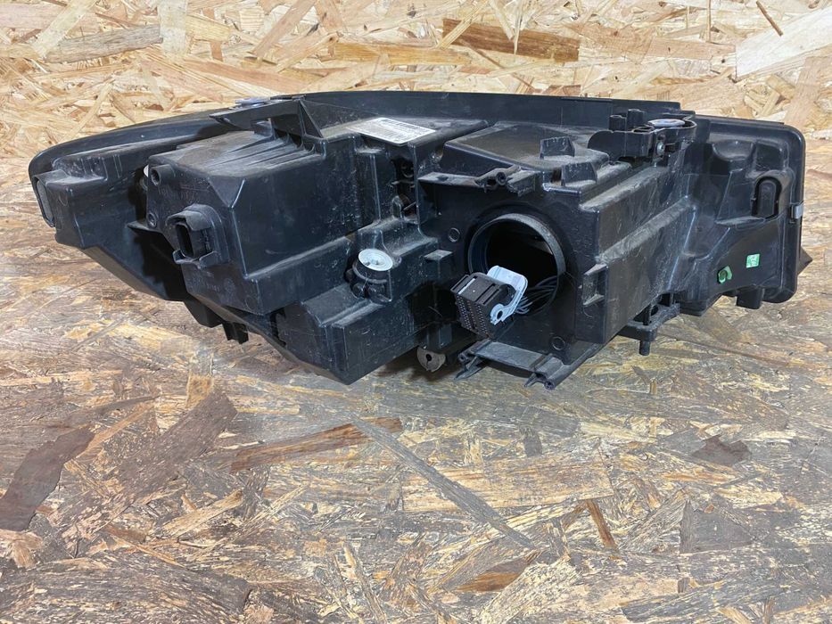 Far Stanga full Led BMW Seria 3 G20 G21
