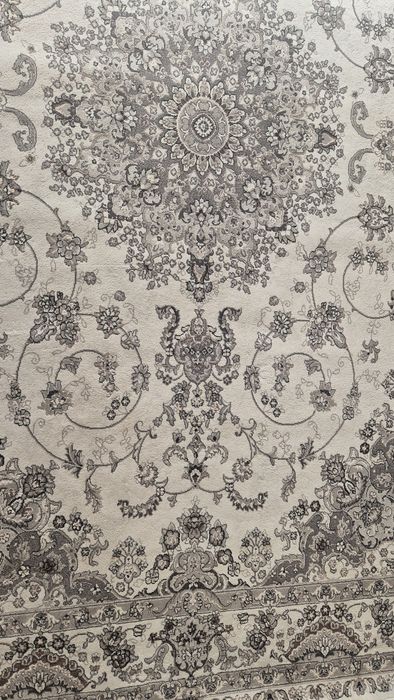 Продам ковёр б/у 290×195