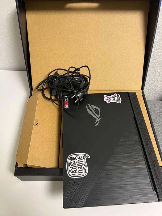 Игровой ноутбук ASUS ROG STRIX