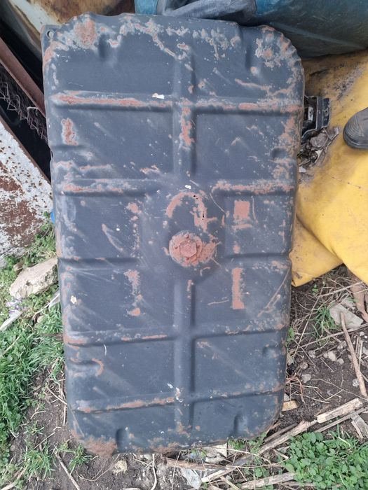 Авточасти за камион Зил и Газ 66