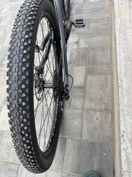 Bicicleta orbea rockshox pe aer