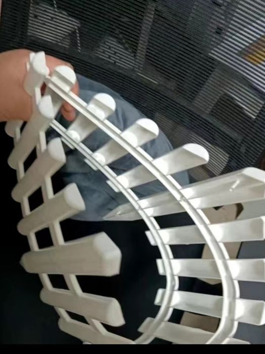 Декоративная изгородь, садовая.