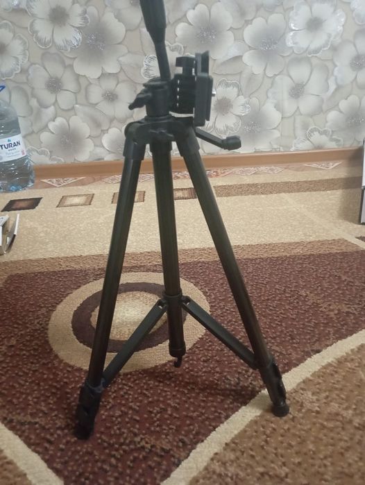 Камера Canon 4000D