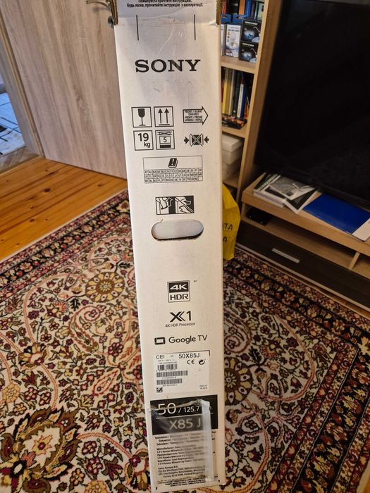 Телевизор Sony Bravia 50 инча