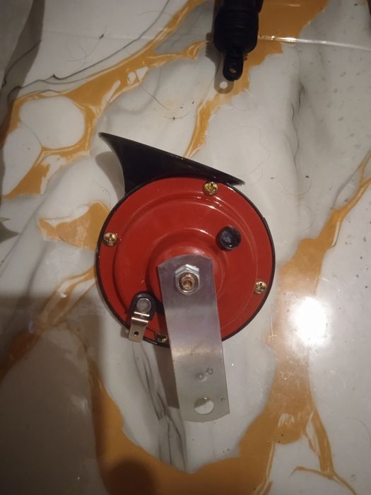 Продам клаксон улитка.автомобильный сигнал.сигналка