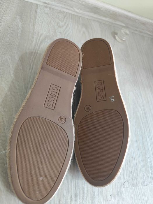 Дамски еспадрили Guess, модел Jolandon