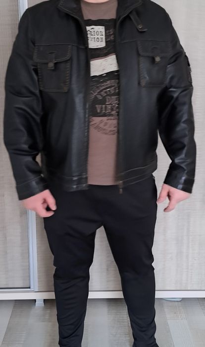 Geaca piele neagra  marime XXL provenienta Tucia(Kusadasi)