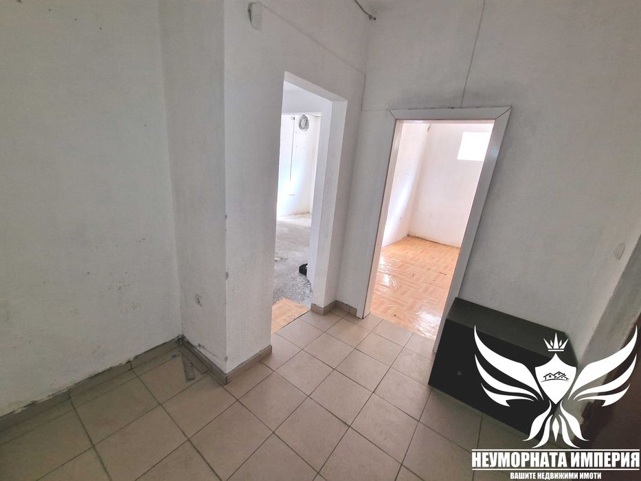 Дава се под наем Магазин в Асеновград - 180 кв.м за 947.58 € - Снимка #19