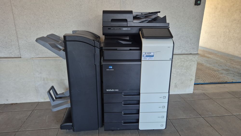 Принтер Konica Minolta bizhub C300i