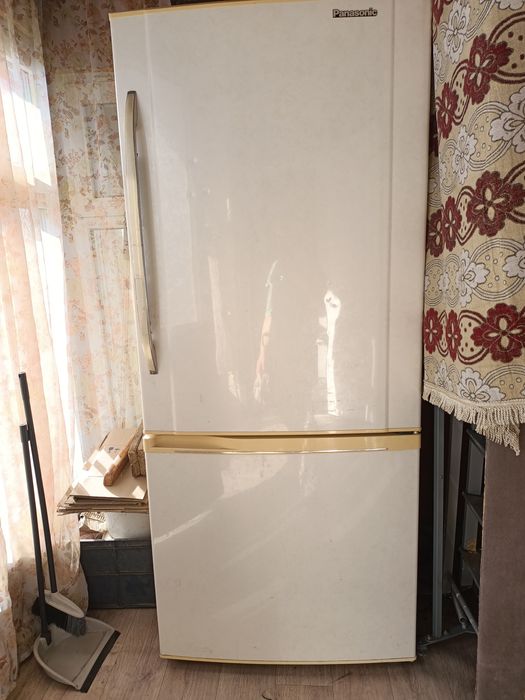 Холодильник на запчасти