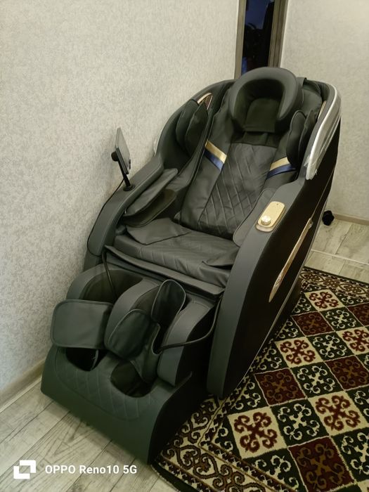 Продам Массажное кресло
