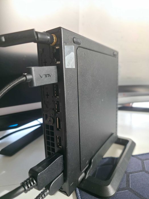 Lenovo ThinkCentre M75q Gen 2 Tiny | Ryzen 7 PRO | 24GB RAM | 1г. Гаранция