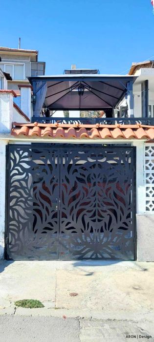 Оградни пана, врати и порти от високо качество!