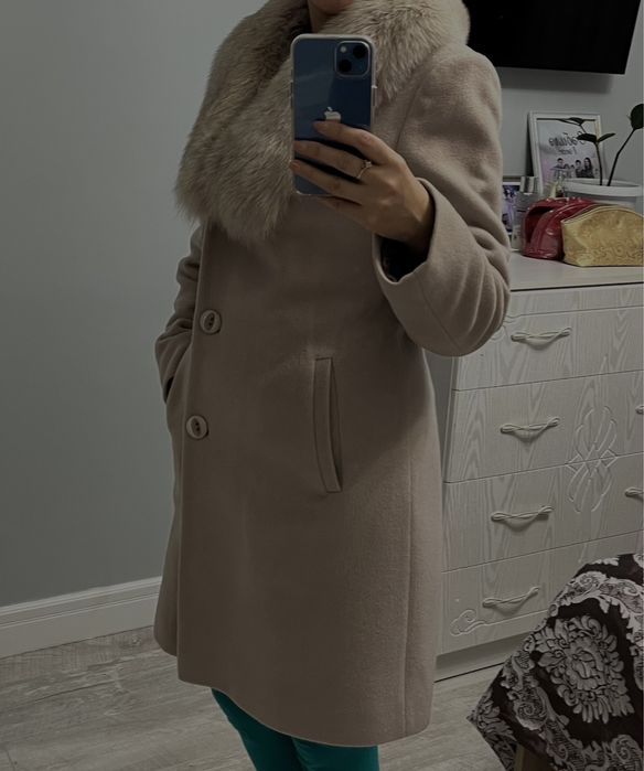 Продам зимнее пальто