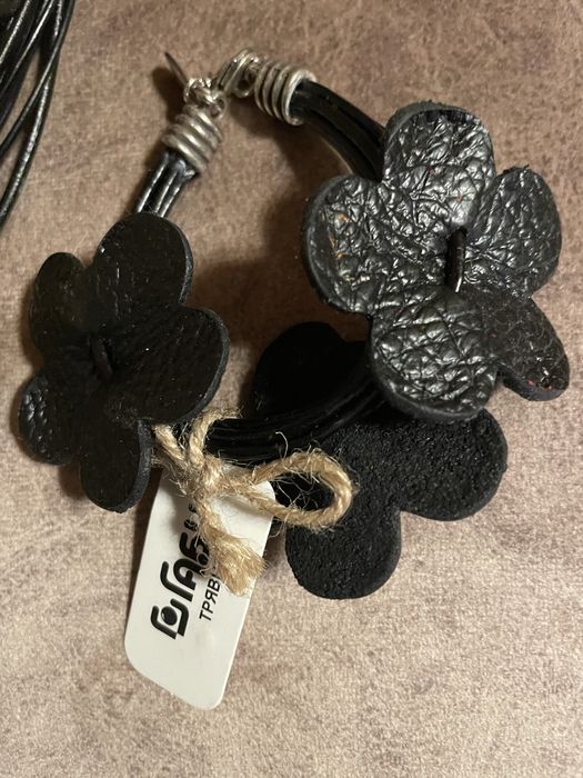 Кожено колие и гривна