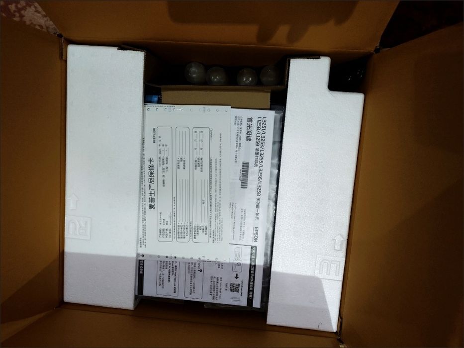 Epson3258 wifi(kopyutersiz tel bn ishlayveradi) triadnom rangli printe