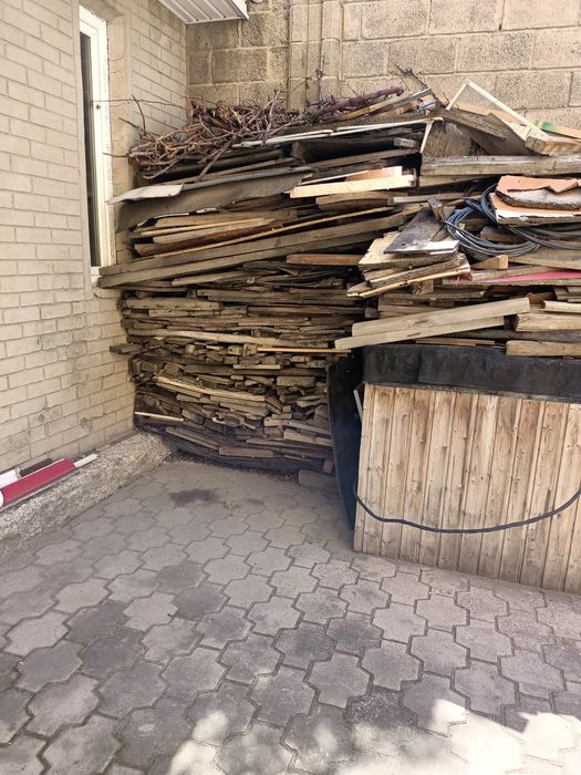 Доски разные на дрова,количество c газель