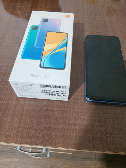 Продаётся телефон