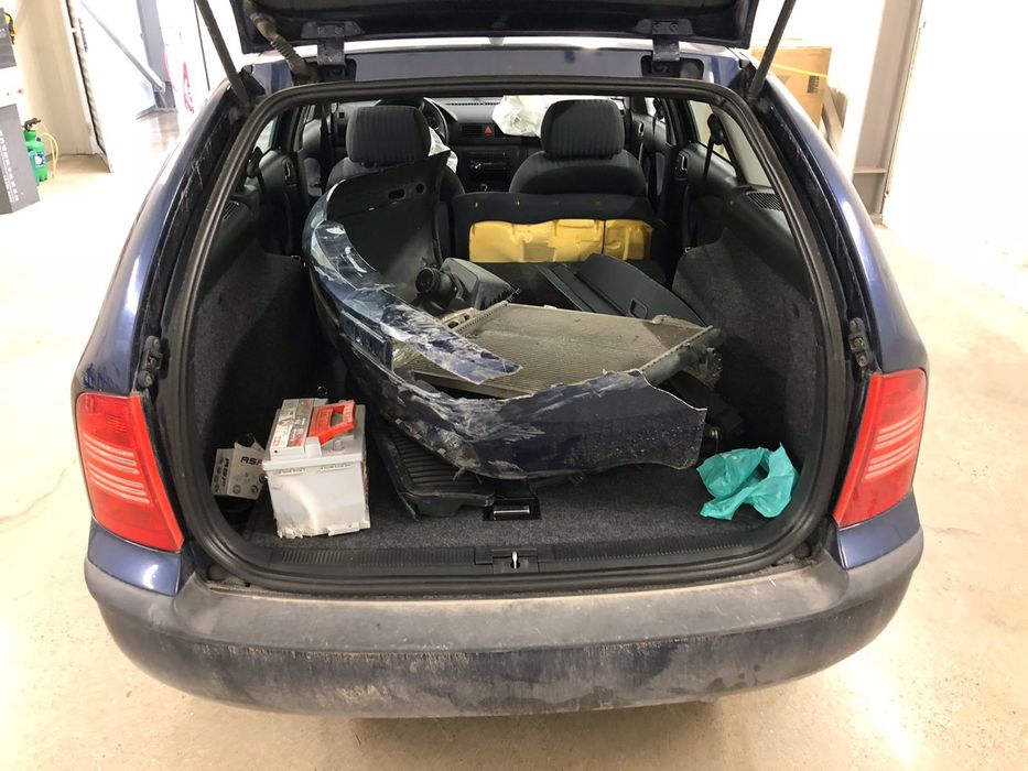 Шкода Октавия на части