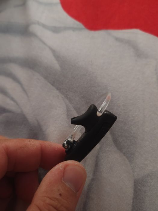 Vând cască Plantronics Explorer 50