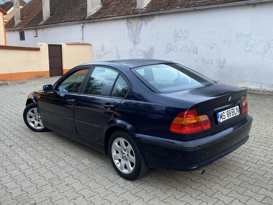 BMW 3 Series 2004 — imagine 3
