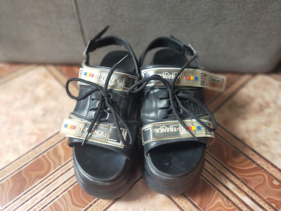 Летние сандалии 38 размер