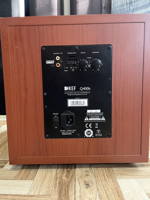 Subwoofer Kef Q400b