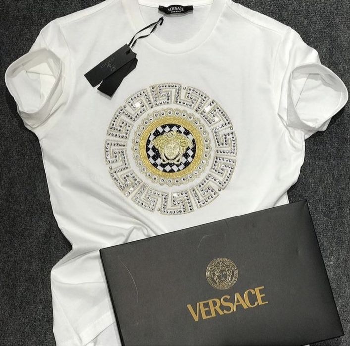 Футболка версачи