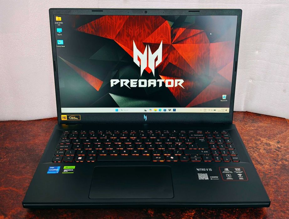 RTX 5060 8GB/Core i7-13620H/16GB RAM/512 SSD/15.6 144Hz/Acer Nitro V15