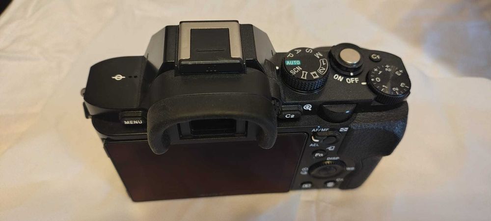 Camera foto Sony A7 35mm full frame body aproape nou doar 4552 cadre