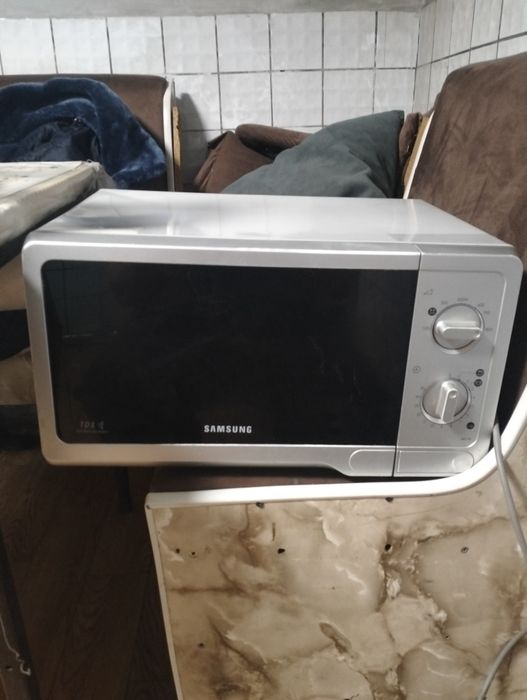 Микроволновка Samsung