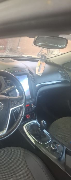 Opel insignia 2011