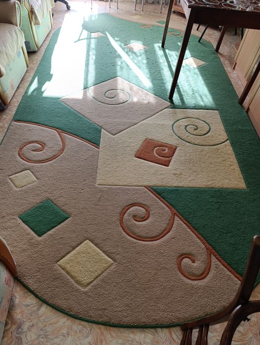 Ковер толстый овальный