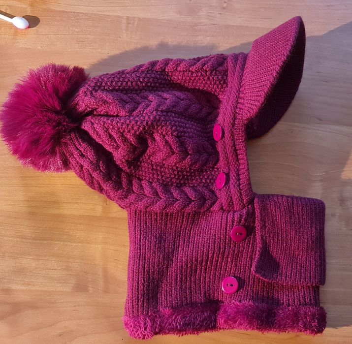 Шапки  женские и подростковые