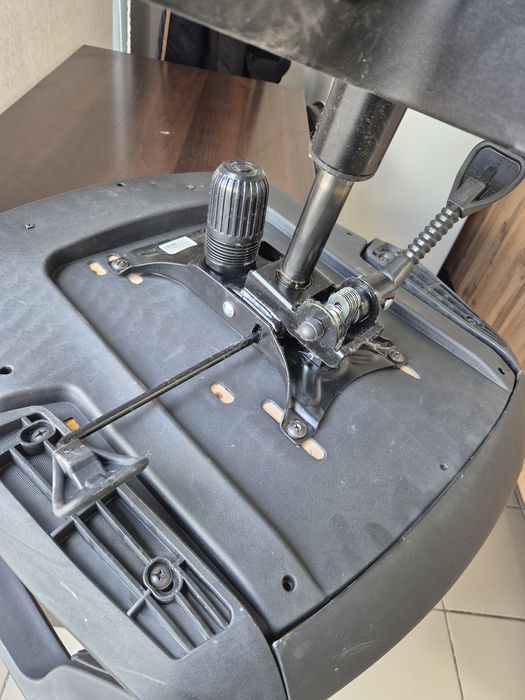 Кресло офисное срочно