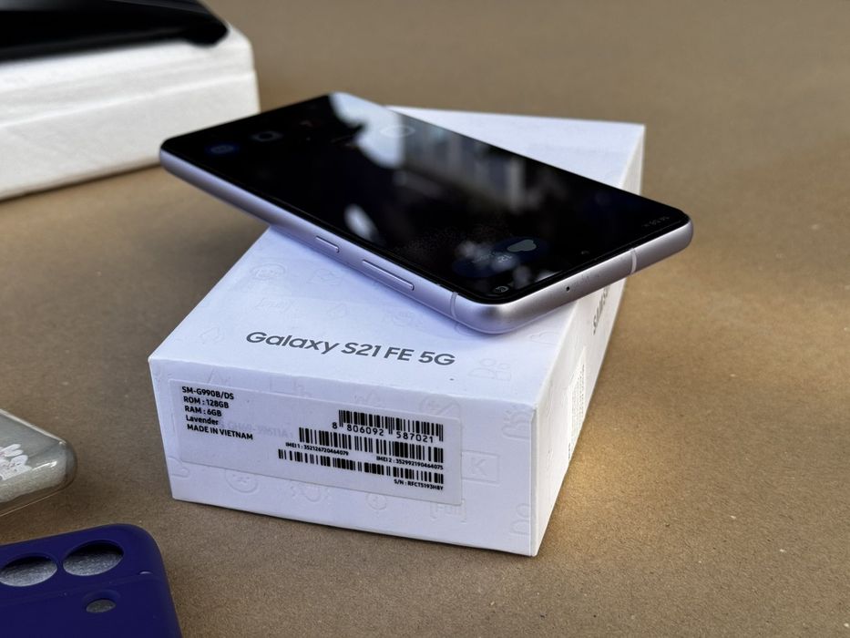 Samsung Galaxy S21Fe 128gb Перфектен.
