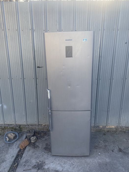 Холодильник самсунг