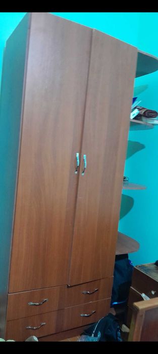 Шкаф -шифонер сотилади 1 млн сум